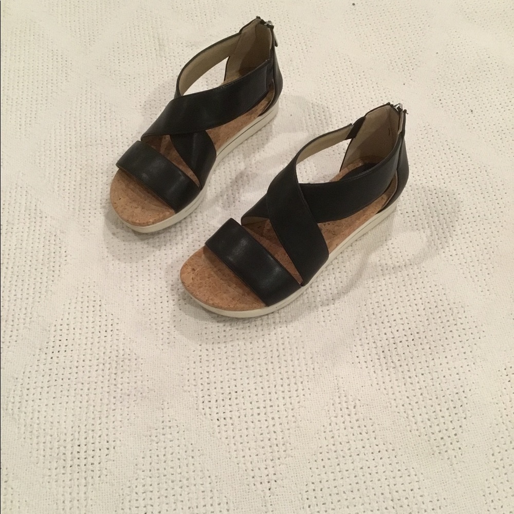 ADRIENNE VITTADINI SPORT SANDALS